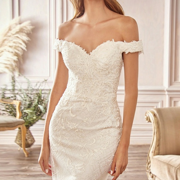 New long off the shoulder fitted beaded wedding dress,bridal gown - Picture 2 of 8